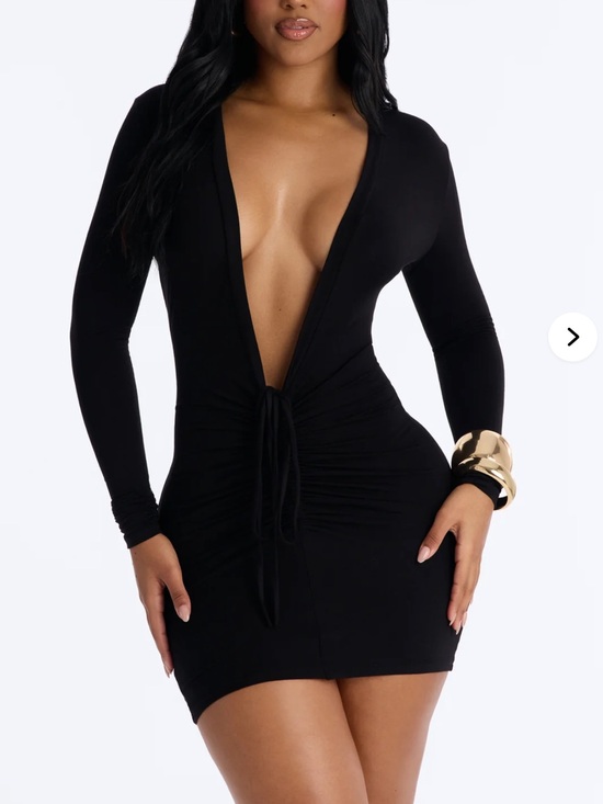 Fashion Nova Dresses & Skirts - NWT Fashion Nova Plunging V-Neck Long Sleeve Black Mini Dress